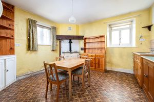 Photo 19- click for photo gallery